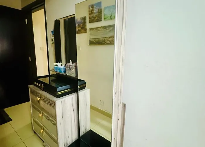 Beautiful Luxury Room With Attached Washroom Only One Large Room Not Entire Apartment
