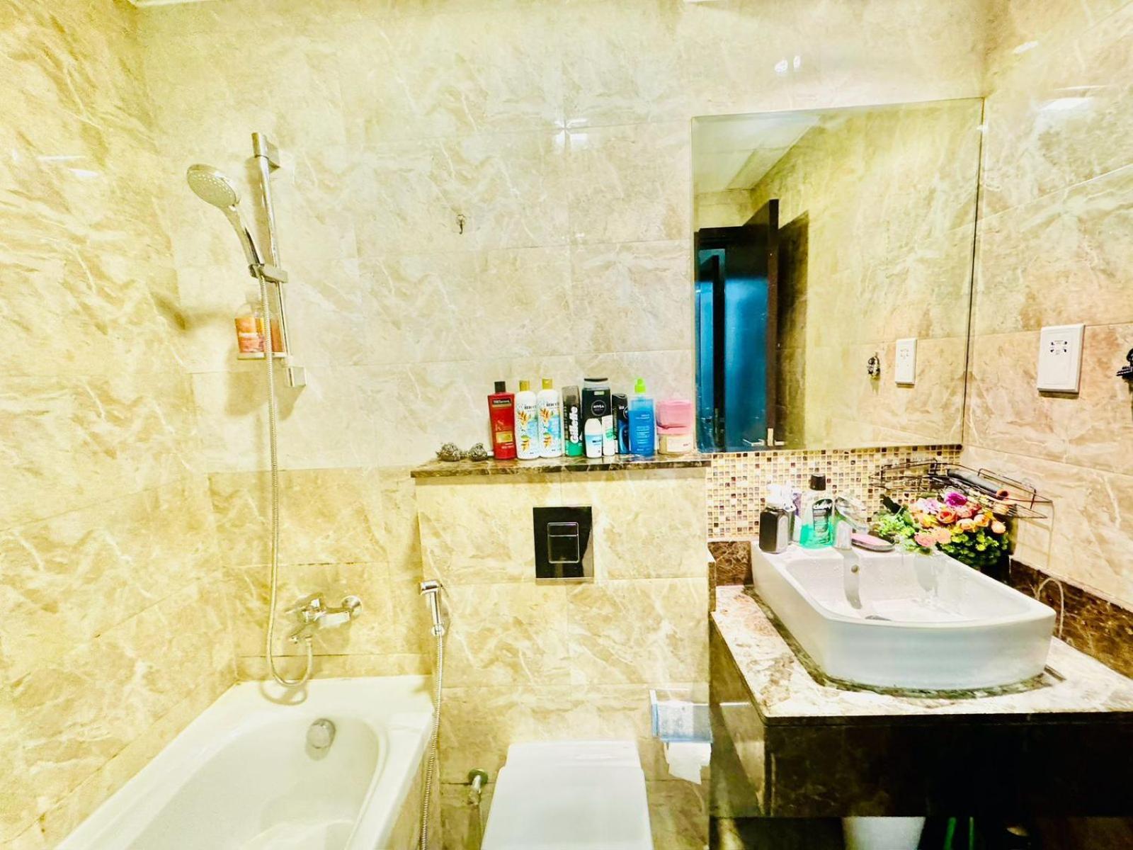 Beautiful Luxury With Attached Washroom Only One Large Not Entire * Dubai