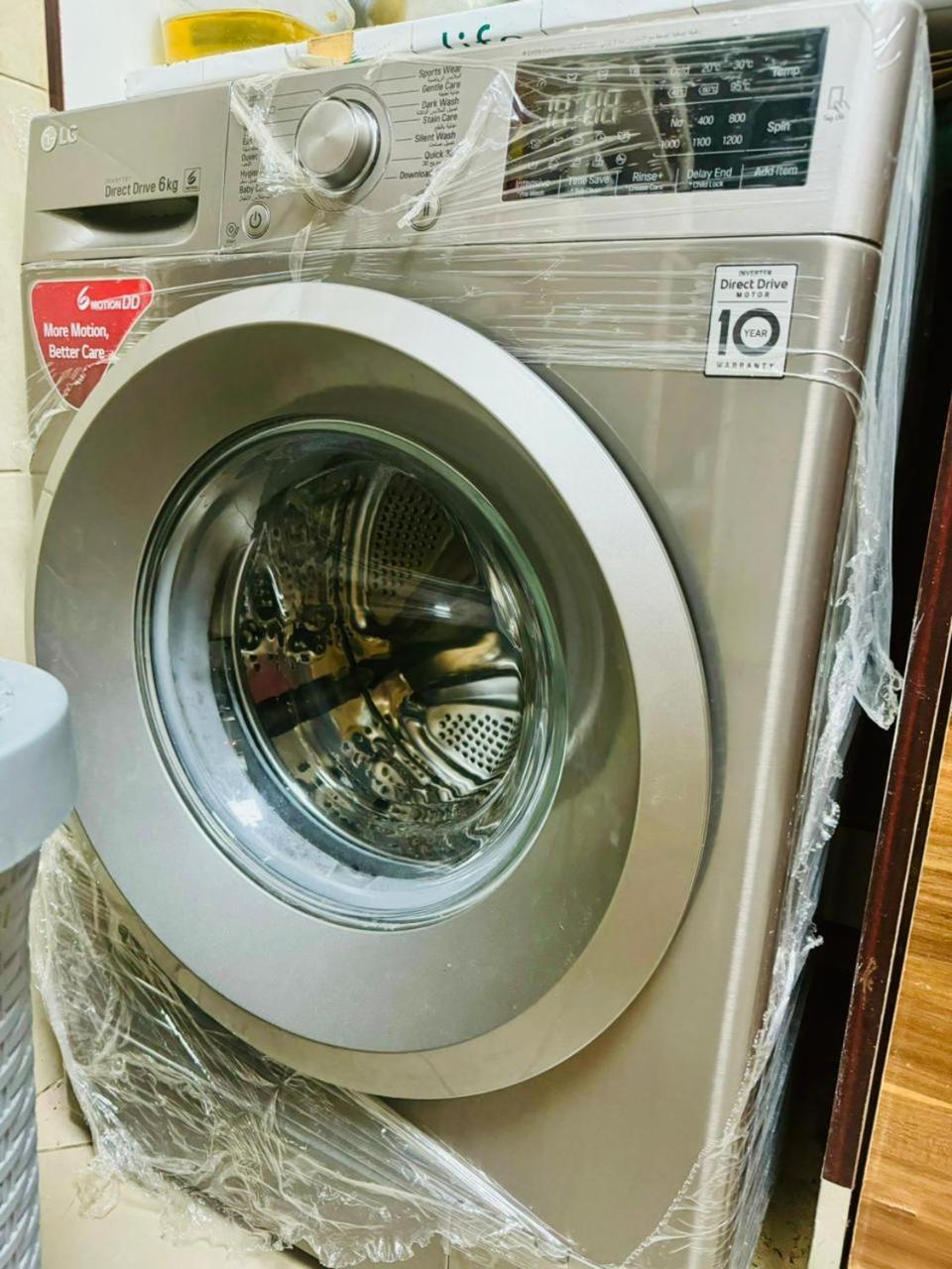 Apartment Beautiful Luxury With Attached Washroom Only One Large Not Entire Dubai